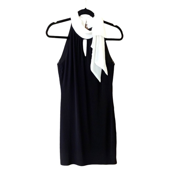 White House Black Market Black & White Bow Neck Shift Dress - Picture 2 of 9